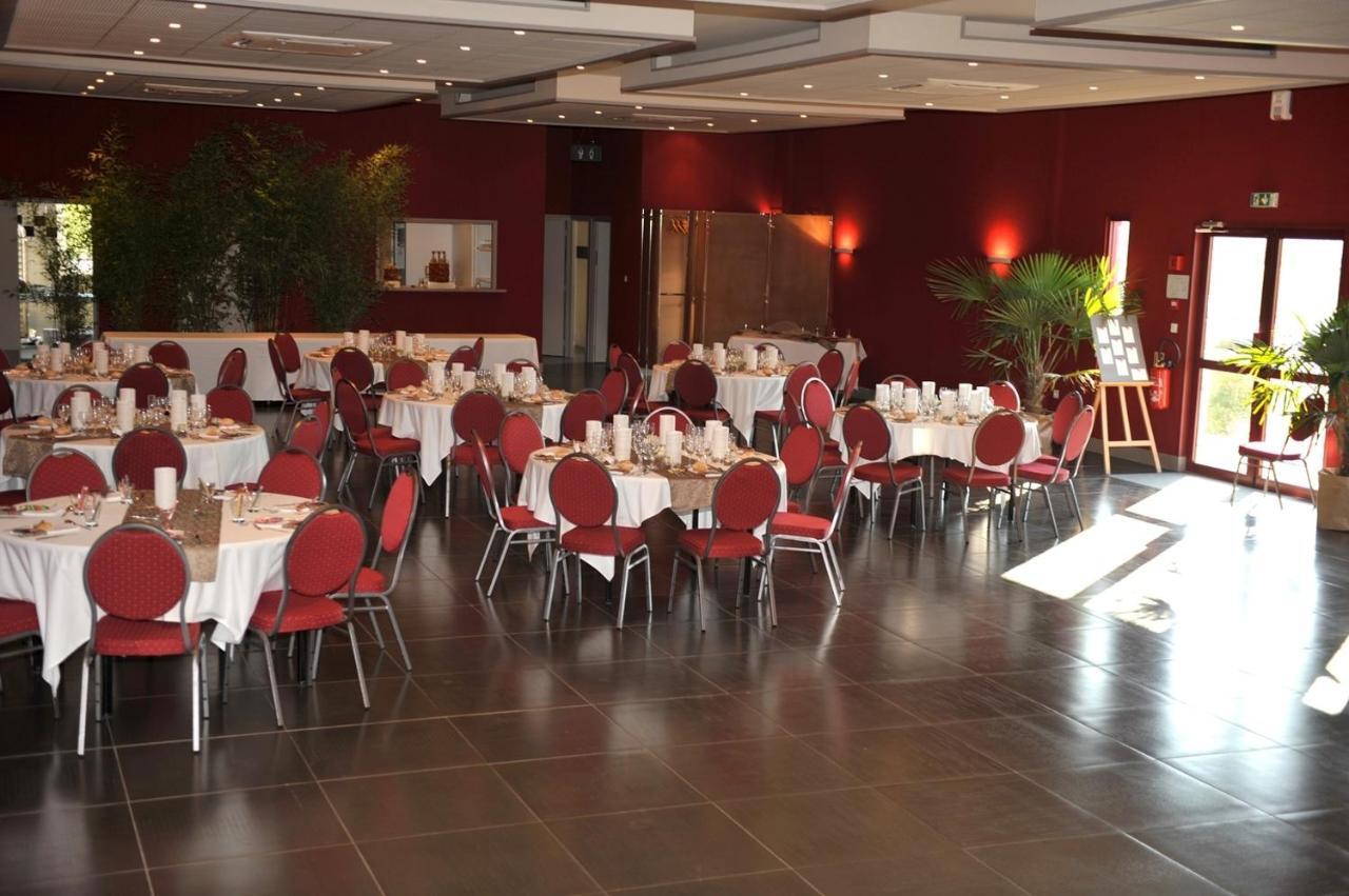 Hotel Grand Confort Le Moulin Rouge Terrasson Kültér fotó